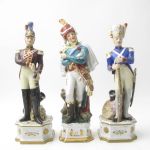 612 2622 FIGURINES